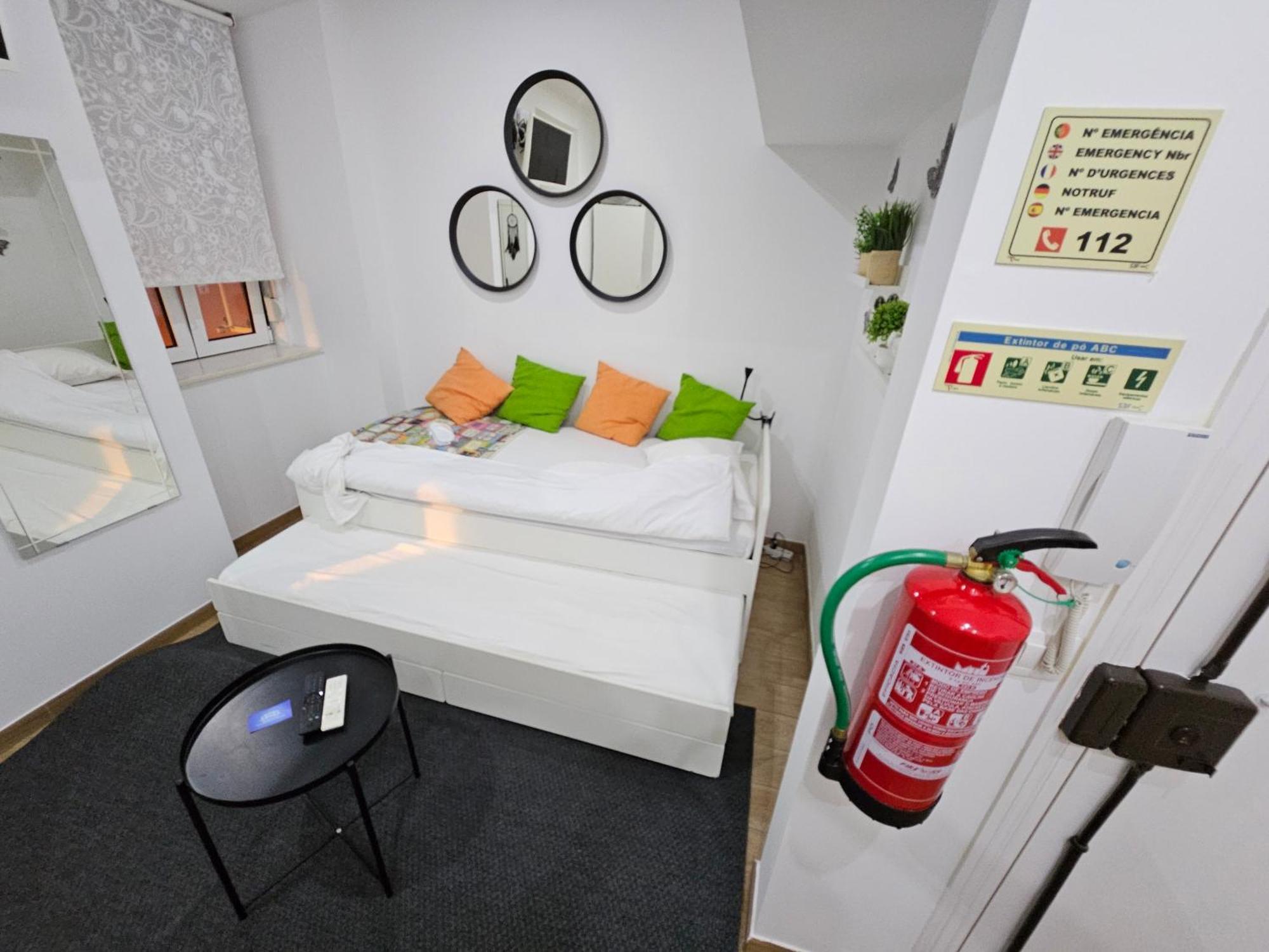 Vila Queirós - Cozy&Sweet Lisboa Habitación foto